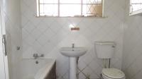Main Bathroom - 5 square meters of property in Blancheville