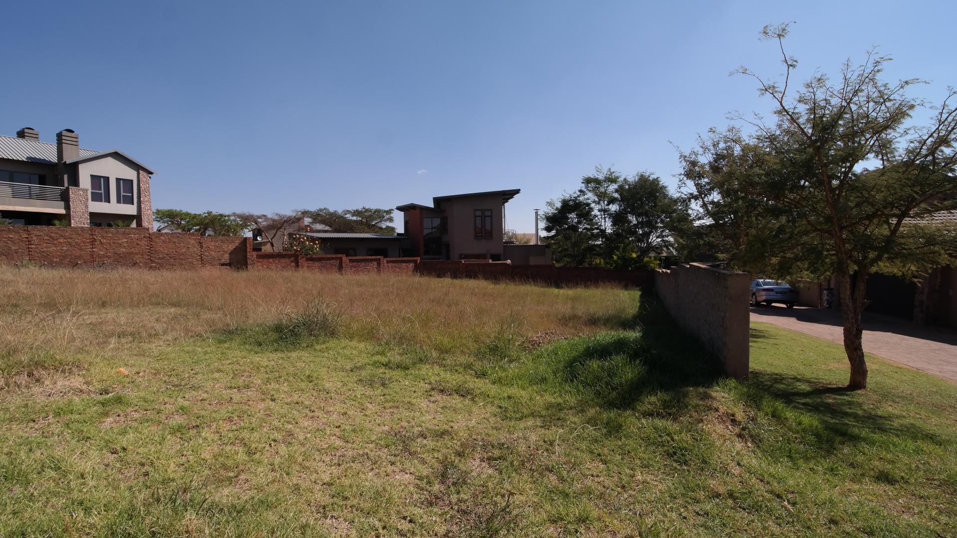 Front View of property in Olympus Country Estate