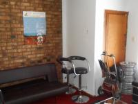 Lounges - 19 square meters of property in Dalpark
