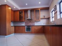 Kitchen - 16 square meters of property in Silver Lakes Golf Estate