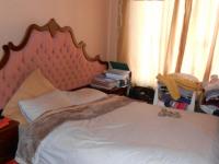 Bed Room 1 - 10 square meters of property in Geelhoutpark