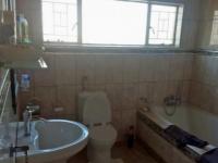 Main Bathroom - 10 square meters of property in Kimberley