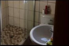 Bathroom 3+ - 30 square meters of property in Kimberley