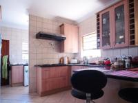 Kitchen - 9 square meters of property in The Wilds Estate