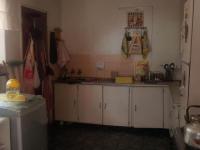 Kitchen of property in Lilianton