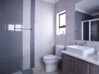 Main Bathroom - 9 square meters of property in The Meadows Estate