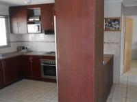 Kitchen - 11 square meters of property in Crystal Park