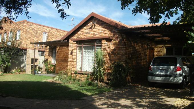 3 Bedroom House for Sale For Sale in Olivedale - Home Sell - MR129335