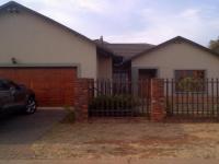 3 Bedroom 2 Bathroom House for Sale for sale in Hartbeespoort