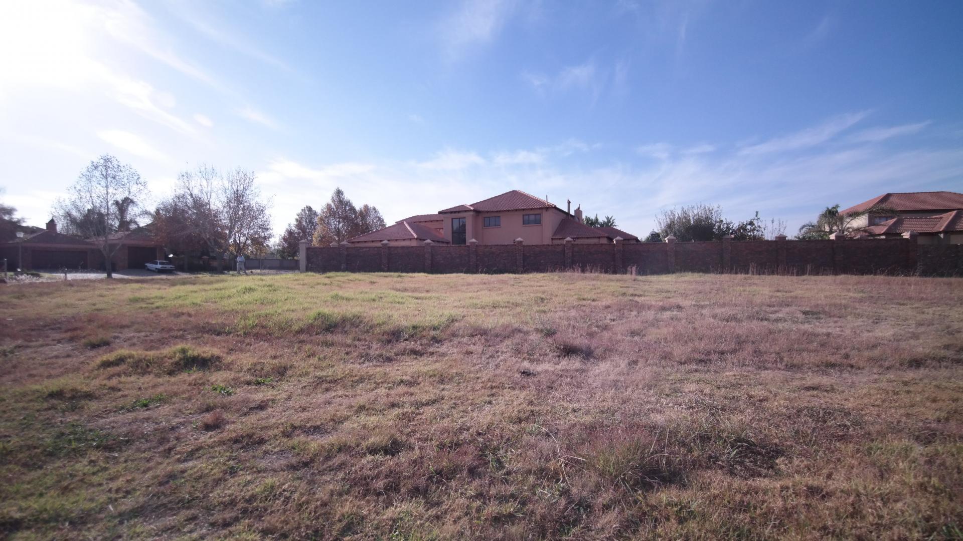 Front View of property in Six Fountains Estate