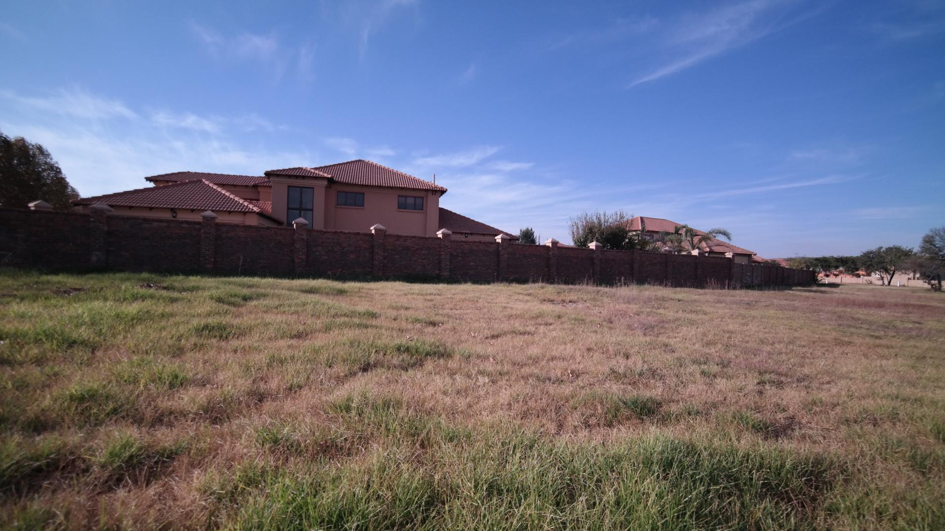 Front View of property in Six Fountains Estate