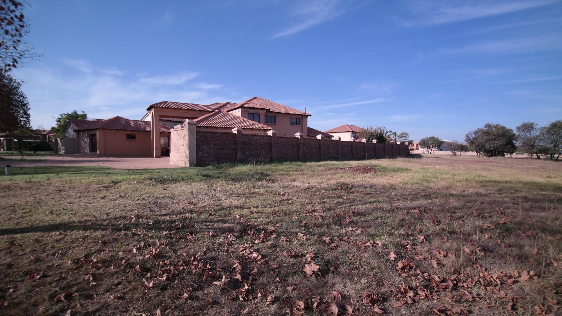 Front View of property in Six Fountains Estate