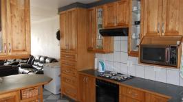 Kitchen - 12 square meters of property in Ravenswood