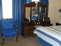 Main Bedroom - 17 square meters of property in Westonaria