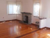 Lounges - 37 square meters of property in Queensburgh