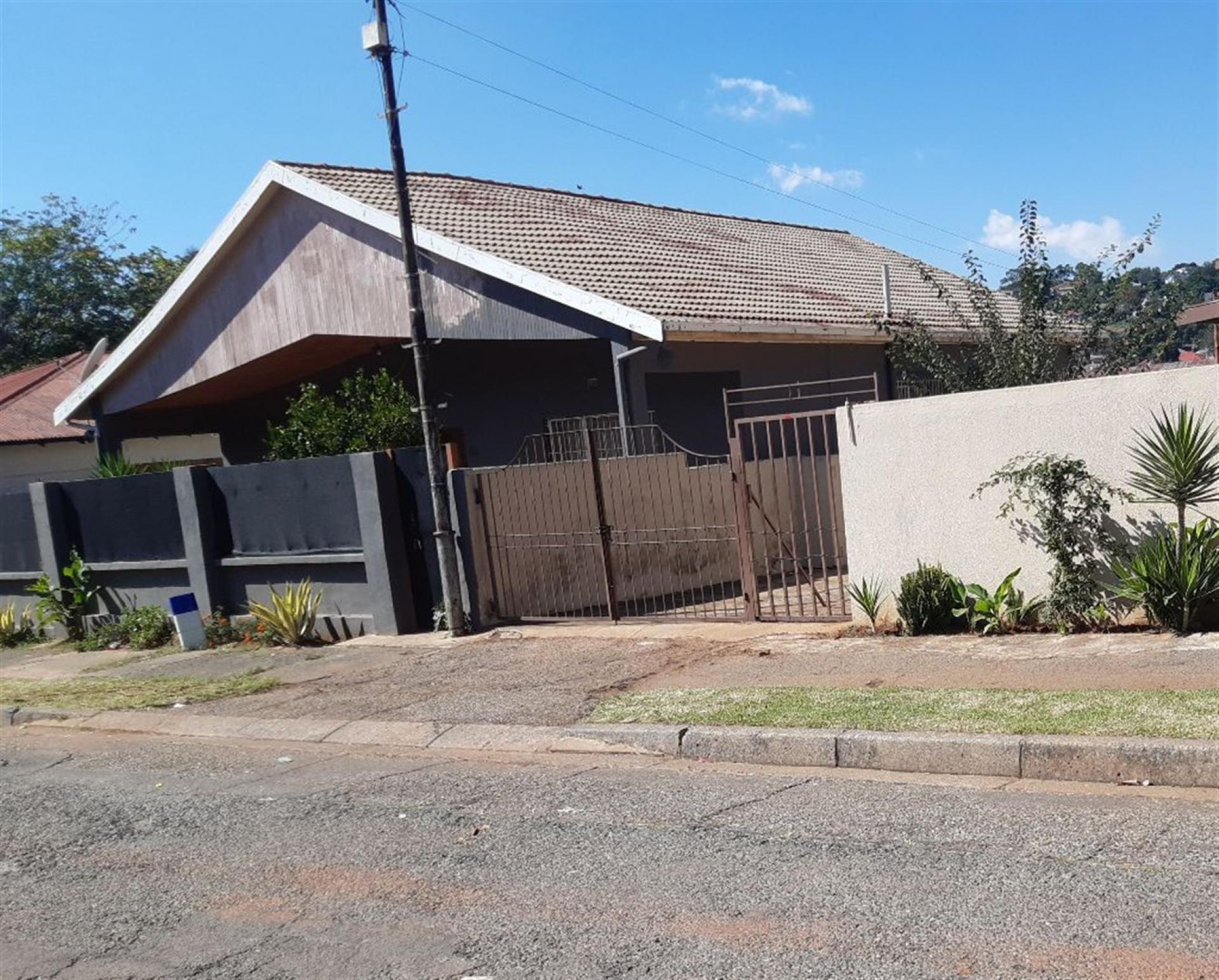 Front View of property in Judiths Paarl