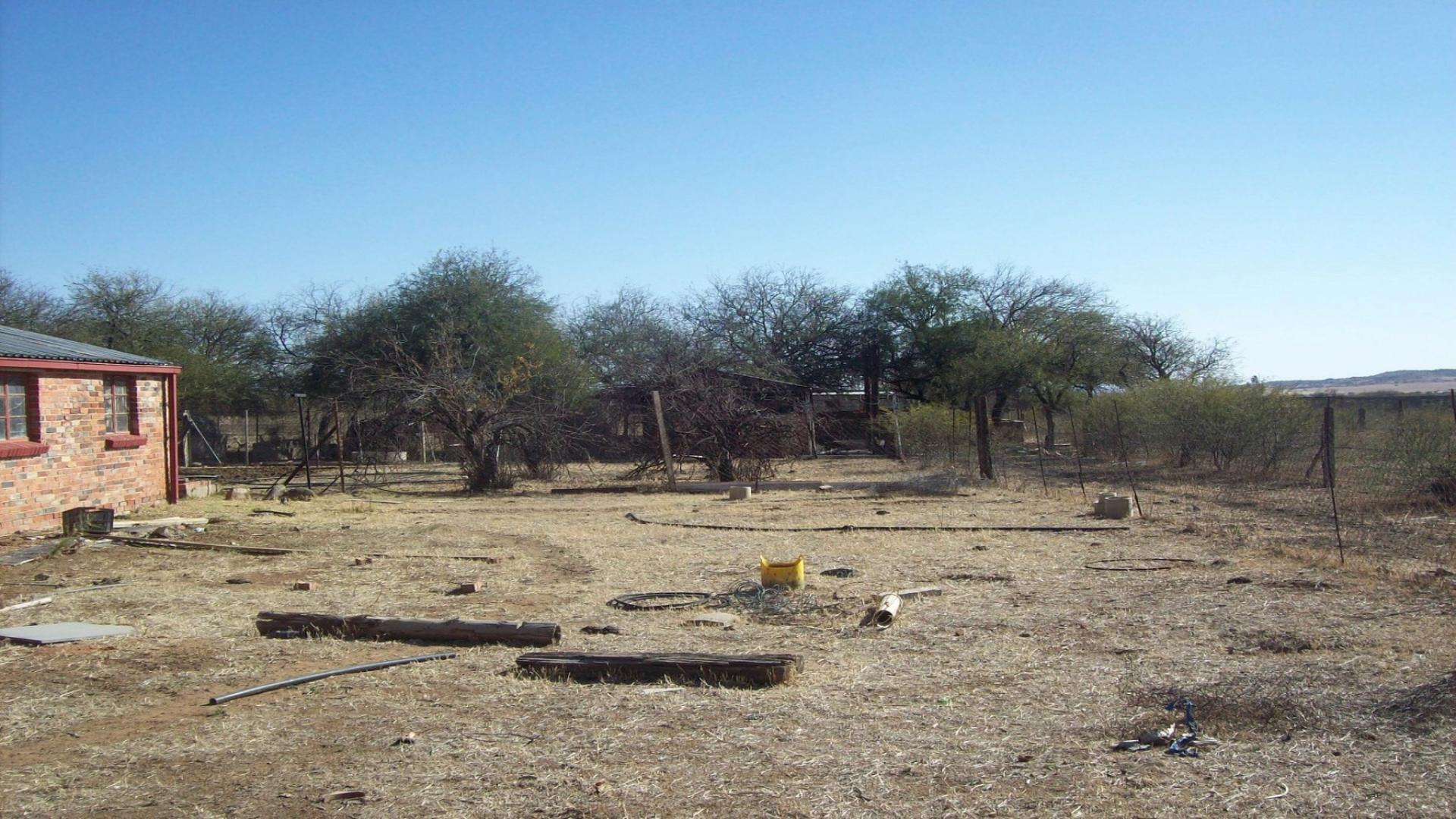 Spaces of property in Highveld Kleinplaase