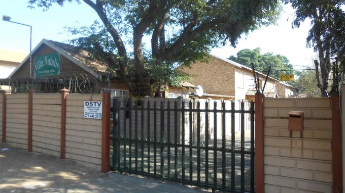 2 Bedroom Apartment for Sale For Sale in Rustenburg - Private Sale - MR129764