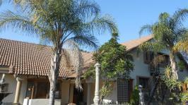 6 Bedroom 3 Bathroom House for Sale for sale in Waterkloof