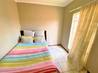 Bed Room 1 - 9 square meters of property in Boardwalk Villas