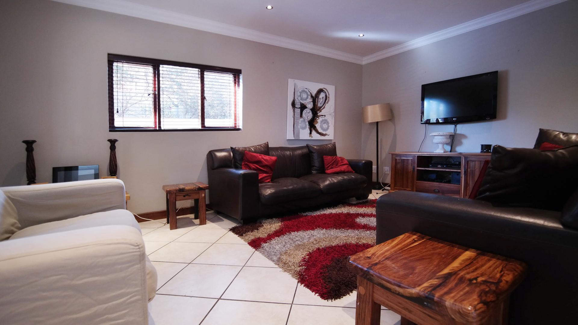 TV Room - 21 square meters of property in Willow Acres Estate