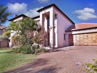 Front View of property in Willow Acres Estate