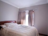 Bed Room 1 - 11 square meters of property in Willow Acres Estate