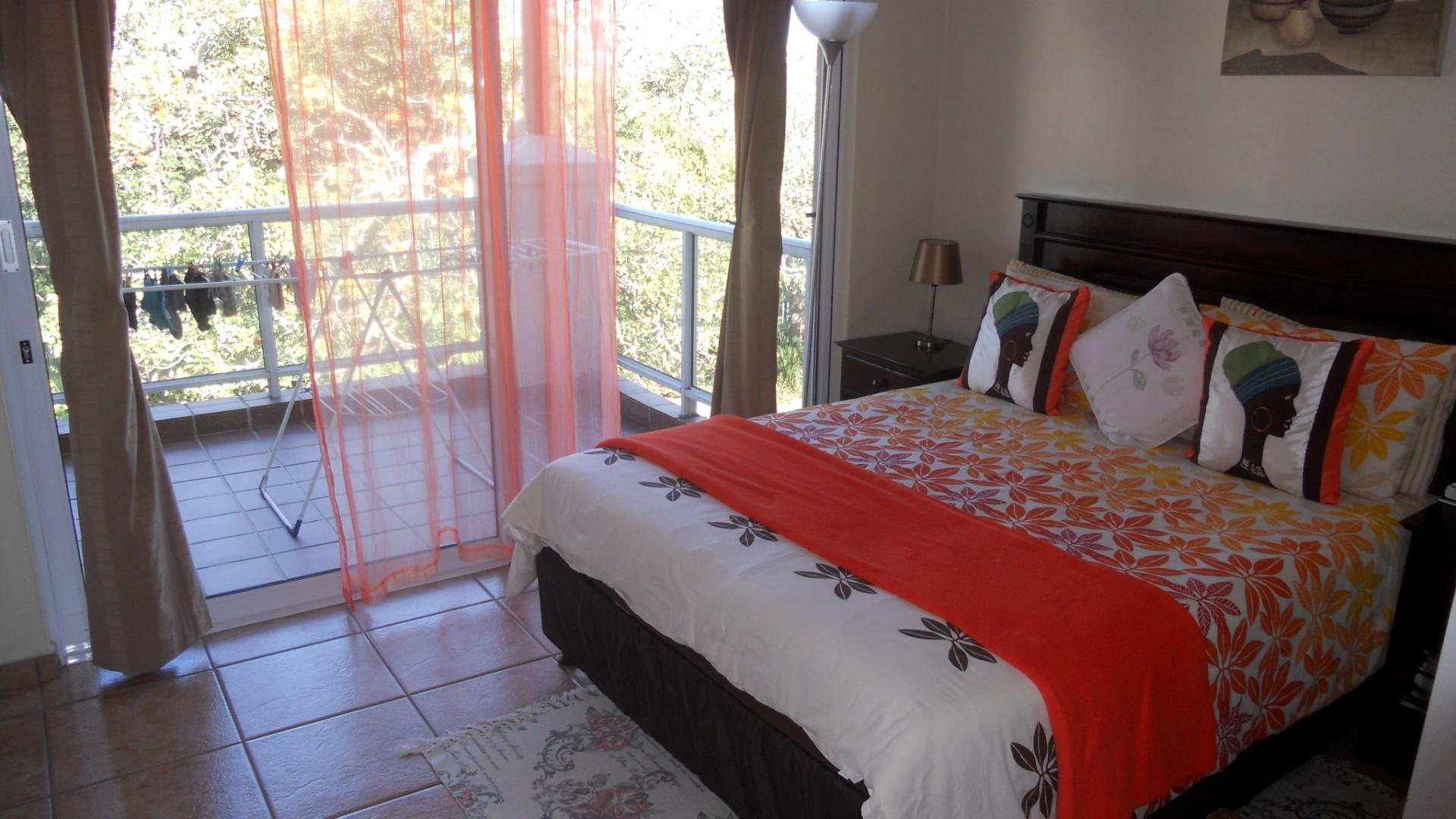 Main Bedroom - 12 square meters of property in Shelly Beach