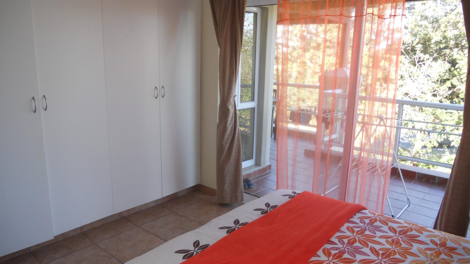 Main Bedroom - 12 square meters of property in Shelly Beach