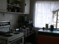 Kitchen - 20 square meters of property in Chloorkop
