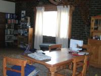 Dining Room - 33 square meters of property in Chloorkop