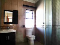Bathroom 2 - 4 square meters of property in Boardwalk Meander Estate