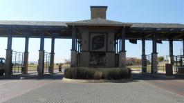 Front View of property in Copperleaf Golf and Country Estate