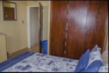 Bed Room 1 - 13 square meters of property in St Micheals on Sea