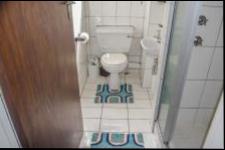 Bathroom 2 - 3 square meters of property in St Micheals on Sea
