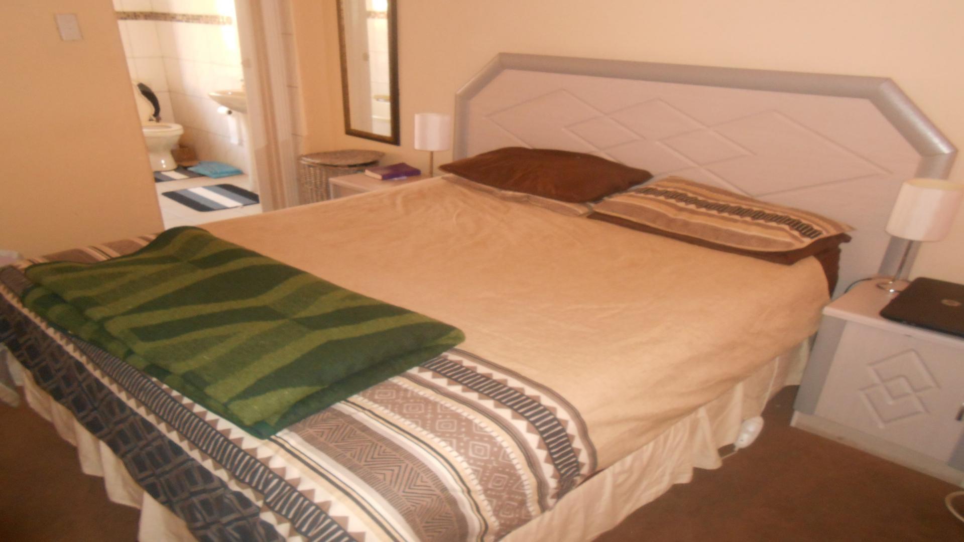 Main Bedroom of property in Reyno Ridge