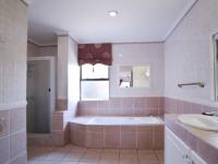 Main Bathroom - 13 square meters of property in Silver Lakes Golf Estate