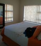 Bed Room 2 - 12 square meters of property in Reebok