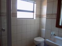 Bathroom 1 - 7 square meters of property in Ifafi