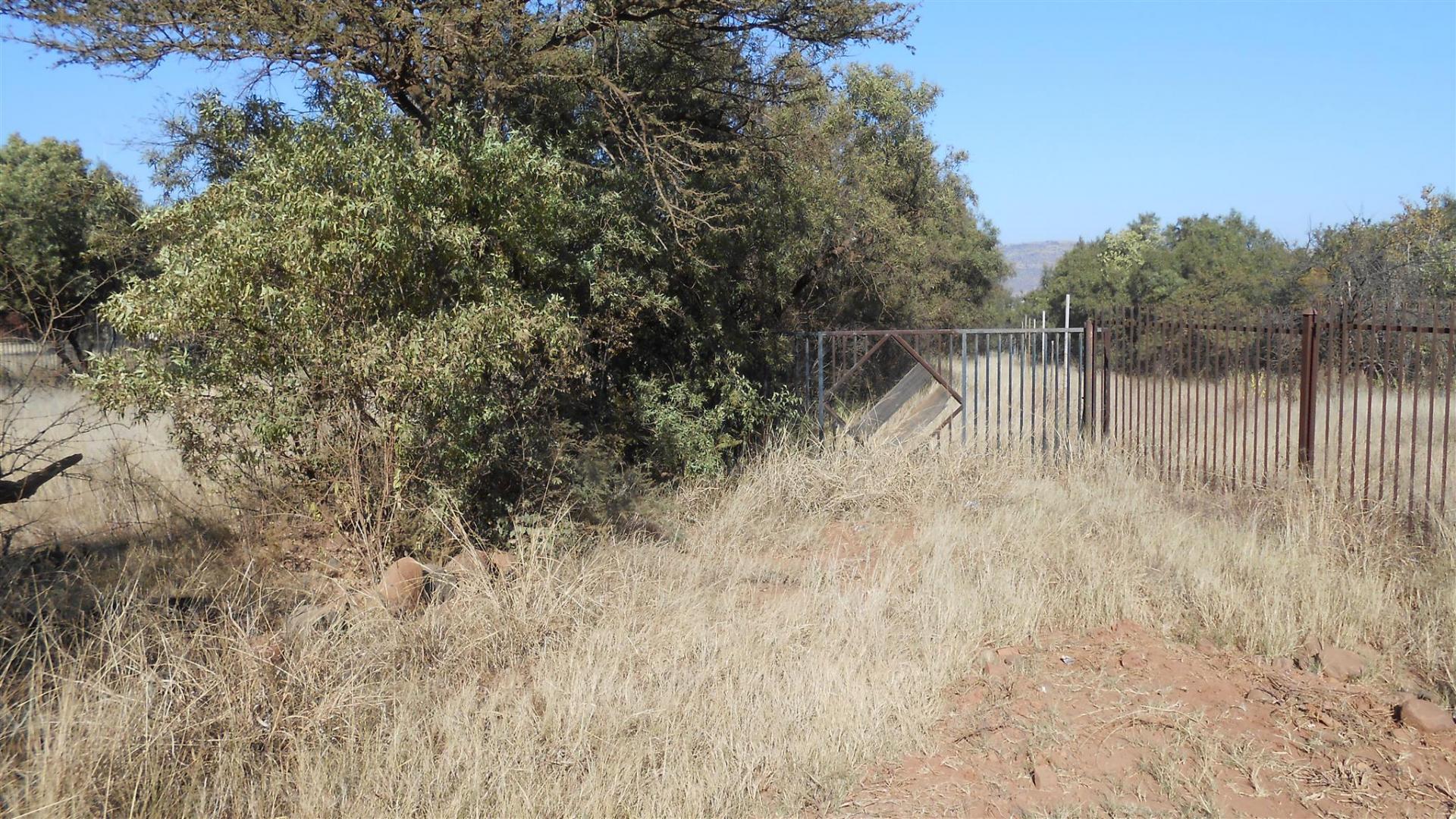 Front View of property in Kameeldrift West