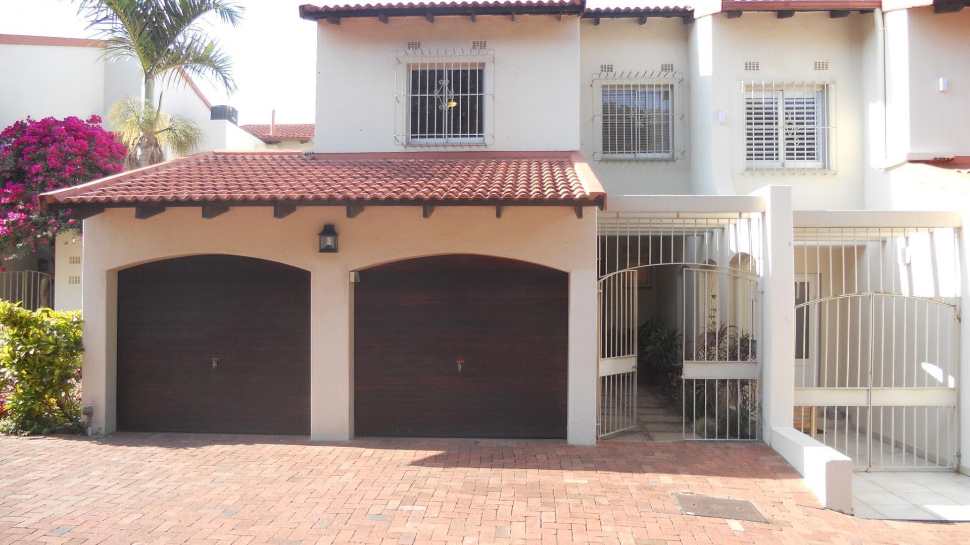 Front View of property in Umhlanga Rocks