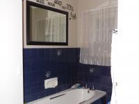 Bathroom 1 - 5 square meters of property in George East