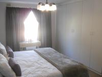 Main Bedroom - 17 square meters of property in Umhlanga Rocks