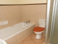 Main Bathroom - 2 square meters of property in Mooikloof Ridge