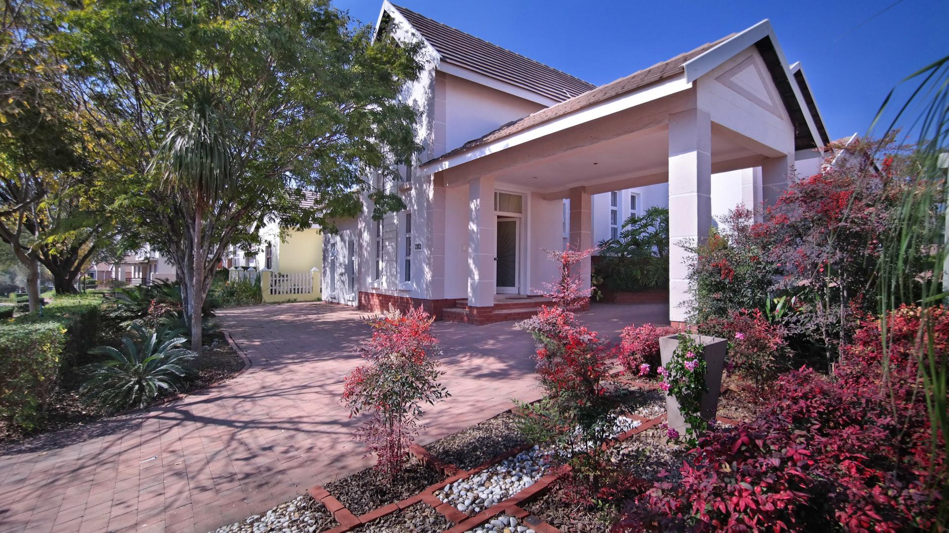 Front View of property in Woodlands Lifestyle Estate