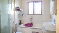 Main Bathroom - 7 square meters of property in Noordwyk