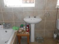 Main Bathroom - 6 square meters of property in Birch Acres