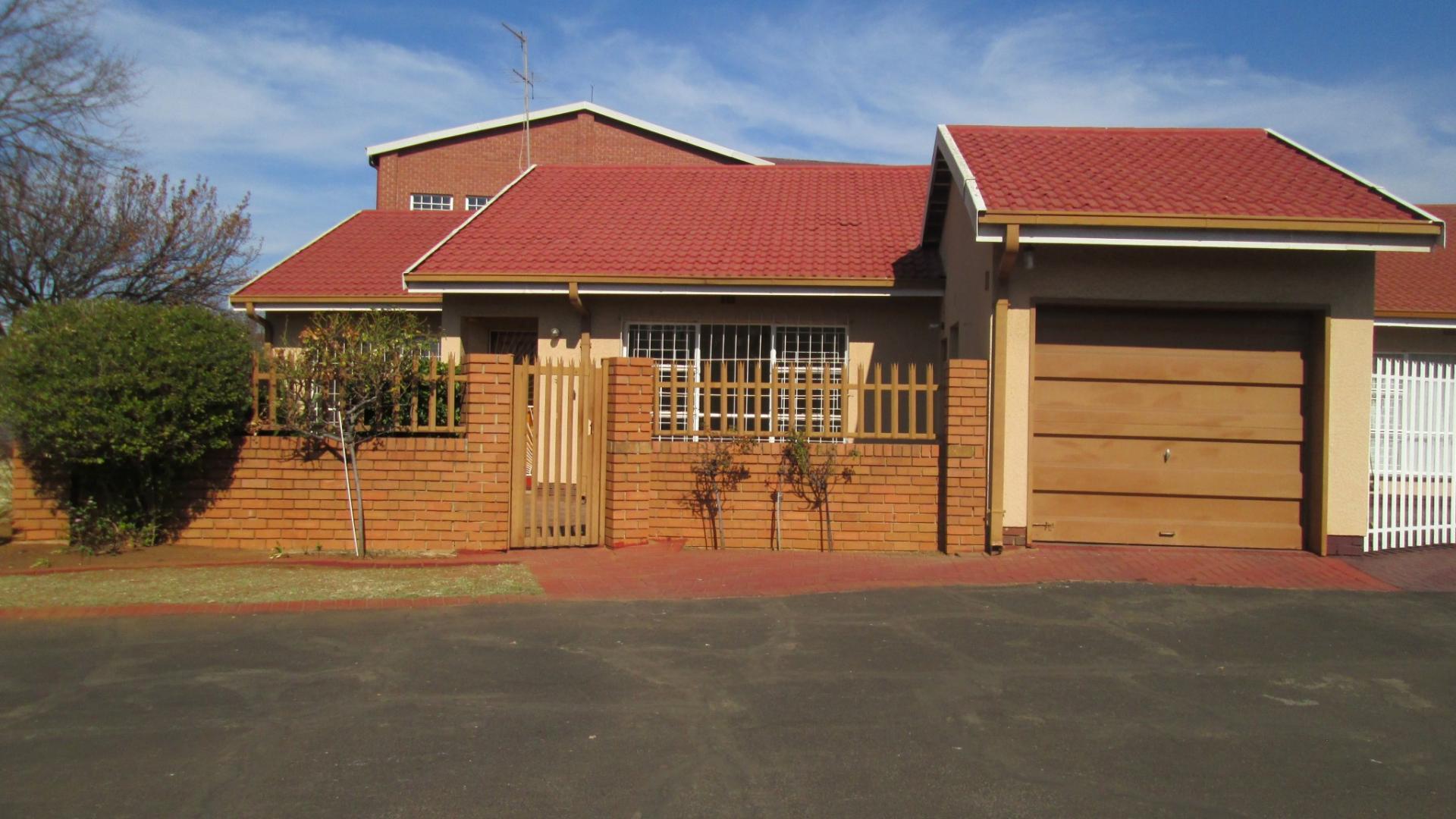 Front View of property in Vanderbijlpark