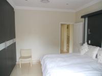 Bed Room 3 - 18 square meters of property in Port Edward