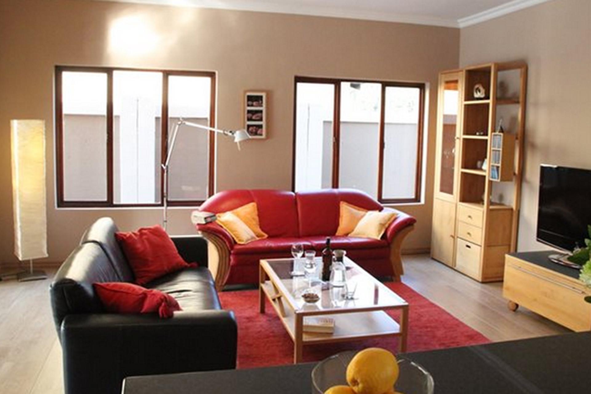 Lounges - 24 square meters of property in Willow Acres Estate